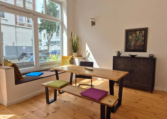 Exklusive 3-Zimmer-Wohnung, 2 Ebenen, Messe, Zentrum, 67 M2