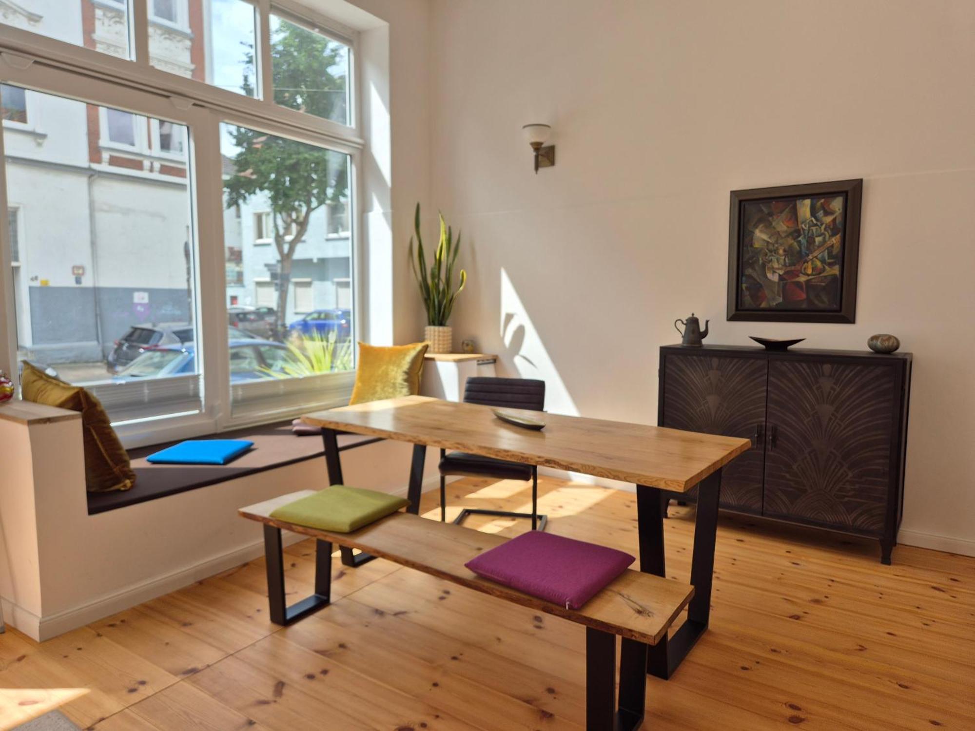 Exklusive 3-zimmer-wohnung, 2 Ebenen, Messe, Zentrum, 67 M2